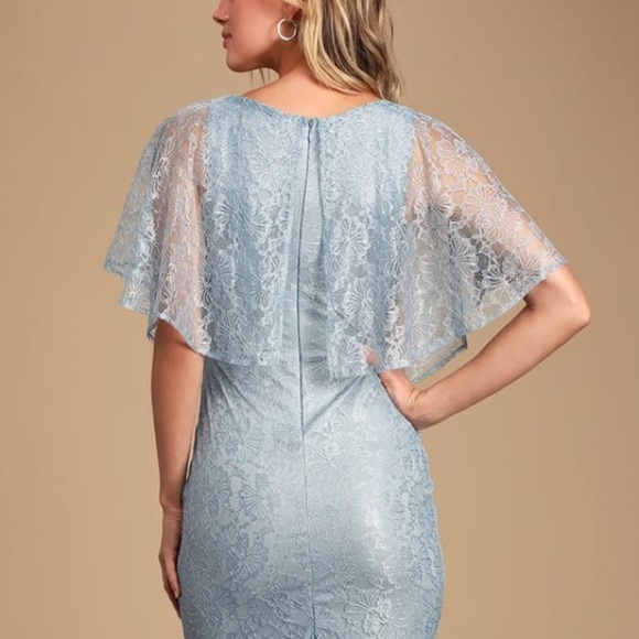 Lulu’s “Dreaming of You” Floral Lace Formal Dress - Picture 7 of 10